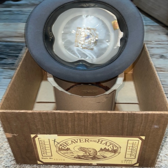 Sale 🔥 Vintage Beaver derby hat size 7 1/4. 100% real fur in original box - Picture 6 of 8